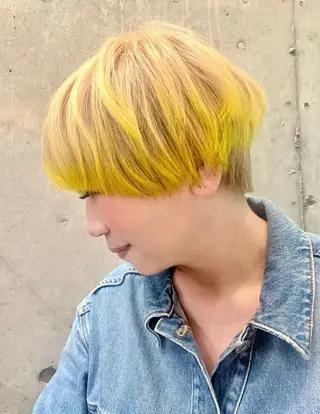 ショート カラー 派手髪デザインカラー ヒロカのヘアスタイル