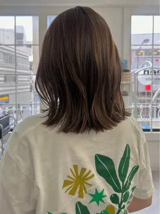 ミディアム カラー レイヤーボブ/ 艶カラー/サナ🌼のヘアスタイル
