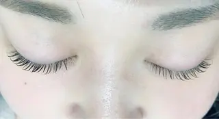 マツエク・マツパ 垢抜け眉/肌管理 mayumi🍐の眉毛・アイブロウイメージ