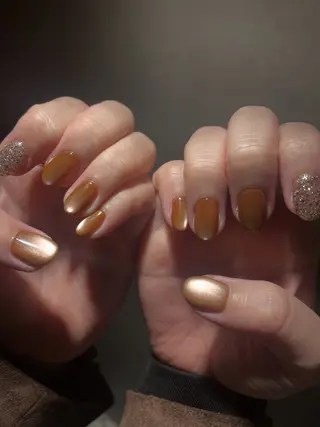 ネイル Rika🌼 シンプル•マグネットのネイルデザイン