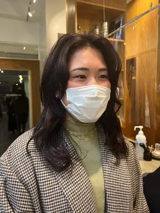 ミディアム 鈴木 三保のヘアスタイル