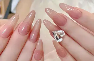 ネイル ネイリストヨ ヨのネイルデザイン