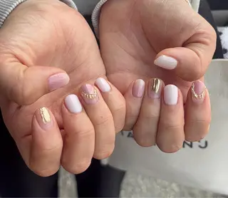 ネイル nailsalon esのネイルデザイン