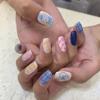 ネイル マキノ ユイのネイルデザイン