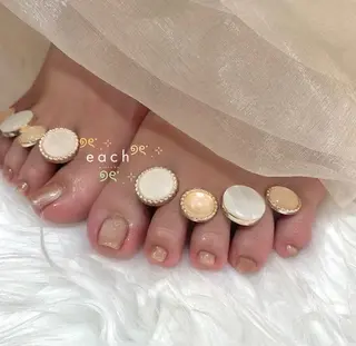 ネイル each Hibikiのネイルデザイン