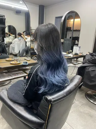 ロング maco 艶感ハイトーン🦋のヘアスタイル