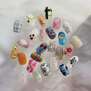 ネイル Aki 💖ゆちたの部屋のネイルデザイン
