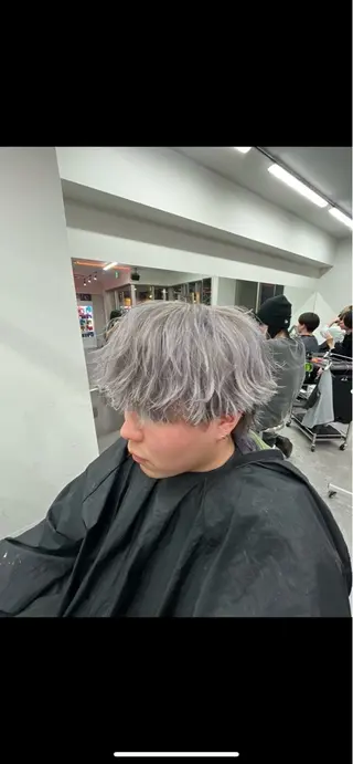 カラー メンズ フェザーの鬼 🇰🇷yutoのヘアスタイル