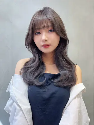 セミロング カラー レイヤーカット、ボブ GLROWのヘアスタイル