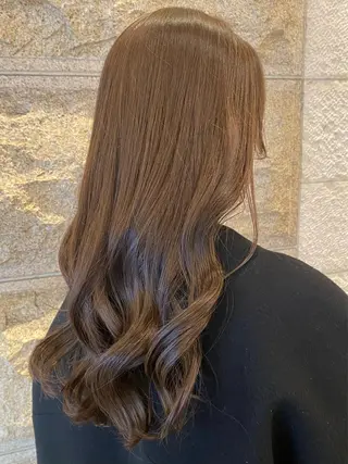 ロング カラー 藤原 侑香のヘアスタイル