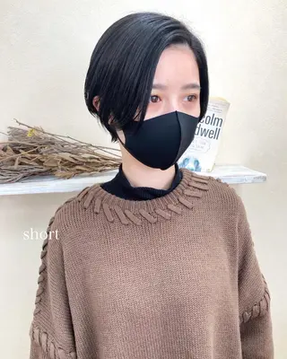 ショート カラー 初めてのショート お任せください✂️のヘアスタイル