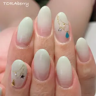 ネイル ネイリスト なつみのネイルデザイン