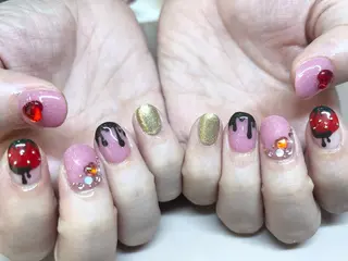 ネイル 山本 杏香のネイルデザイン