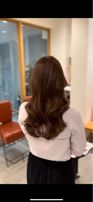 ロング カラー 韓国風・ブリーチなし ・あり後藤 一斗店長のヘアスタイル