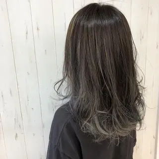 セミロング パーマ ヘアアレンジ キッズ ネイル マツエク・マツパ M字・前髪割れ 改善メンズ特化/栢沼のヘアスタイル