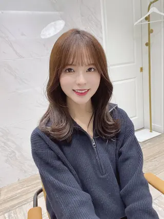 ミディアム 中顔面短縮 顔まわり新田大翔のヘアスタイル