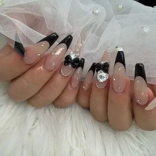 ネイル SHION  のネイルデザイン