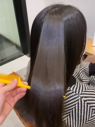 髪質改善 /市村 優音のヘアスタイル