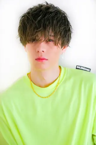 ショート パーマ メンズ ✨ブリーチなし透明感 池袋 水野のヘアスタイル