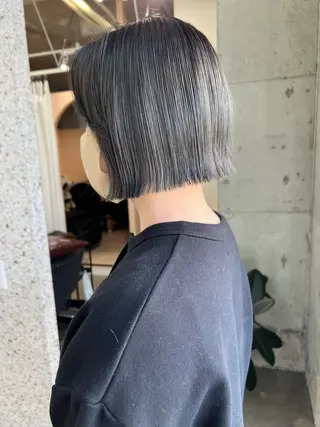 ショート カラー lani ブリーチ /ダブルカラーのヘアスタイル