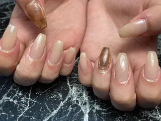 セミロング ネイル ✴︎ Delightのネイルデザイン