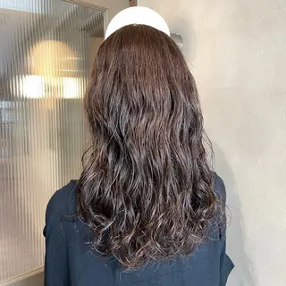 ロング カラー パーマ 黒坂 唯奈 /パーマとボブ特化のヘアスタイル