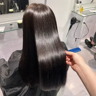 ロング 🦋重くない暗髪🦋 Hana🦋のヘアスタイル