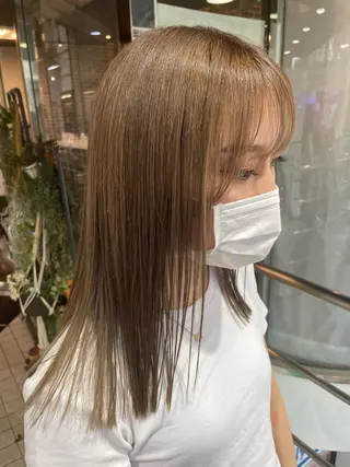 セミロング カラー 個性派ネイル 🌼 ハルカ ♡の眉毛・アイブロウイメージ