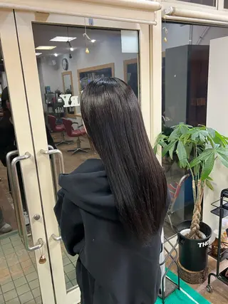 ロング カラー オオエ トア／カットモデルのヘアスタイル