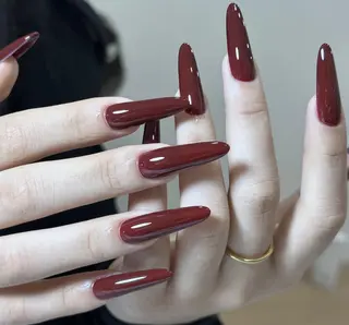 ネイル ロングネイル長さ出し 専門Spade Qのネイルデザイン