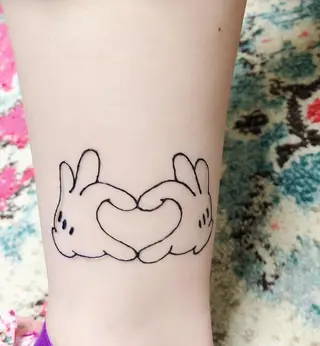 mano nella manoのネイルデザイン