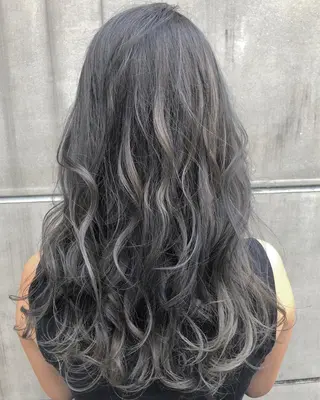 セミロング カラー 北間 寛哉のヘアスタイル