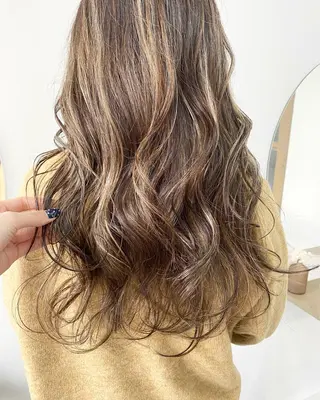 ロング カラー ヘアアレンジ ひなの .のその他イメージ