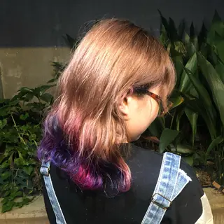 ミディアム 柔らかカラー/ レイヤーYUTO🧋のヘアスタイル