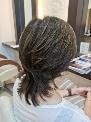 ミディアム カラー パーマ 森下 勝誠のヘアスタイル