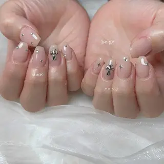 ネイル Laula🤍 ayakaのネイルデザイン