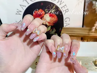 ネイル One Plus Nail Salonのネイルデザイン