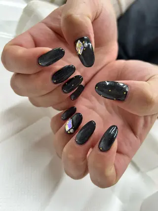 ネイル 野浪 成華のネイルデザイン