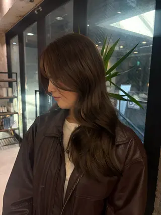 ロング カラー KAEDE🌺Wカ ラー/ホワイトカラーのヘアスタイル