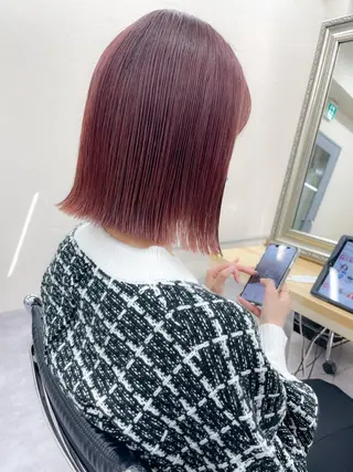 ショート カラー ✨ブリーチなし透明感 池袋 水野のヘアスタイル