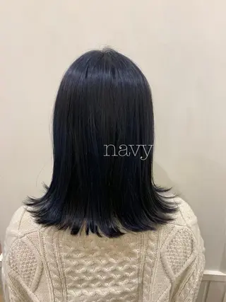 ミディアム カラー ぱつっとボブ/ 小野あかねのヘアスタイル