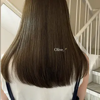 カラー mika /似合わせカット🟡のヘアスタイル