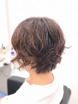 ショート パーマ 桐島 令奈のヘアスタイル
