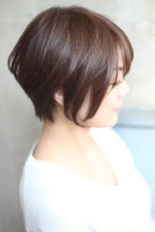 ショート カラー パーマ 成松 勇治のヘアスタイル
