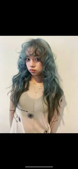 ロング カラー abe yuikaのヘアスタイル
