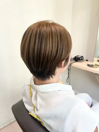 ショート カラー やすい さおりのヘアスタイル