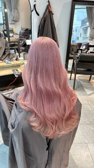 ミディアム カラー パーマ ヘアアレンジ ブリーチカラー🤍 颯馬🐈‍⬛のヘアスタイル