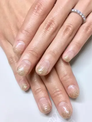 ネイル 新宿ネイルサロン ジェミディローサのネイルデザイン