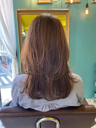 ロング カラー 末石 智のヘアスタイル