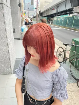 ミディアム カラー 🩵ハイトーン/ レイヤーYUZU🩵のヘアスタイル
